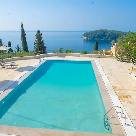 Paleopetres K-eight - Premium - - * Kalami (Corfu)