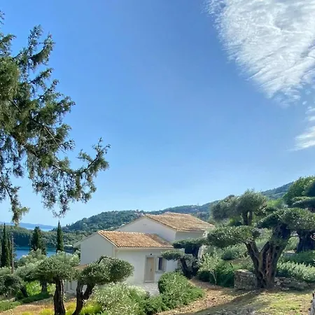 Tatil Evi Paleopetres K-eight - Premium - - *