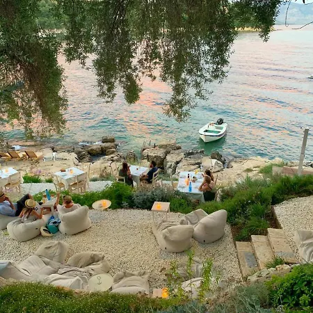 Paleopetres K-eight - Premium - - Kalami (Corfu)