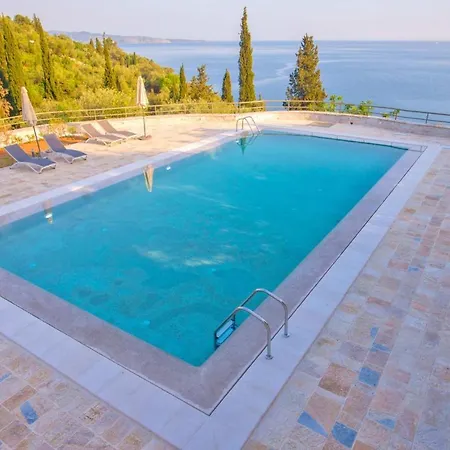 Hébergement de vacances Paleopetres K-eight - Premium - - *